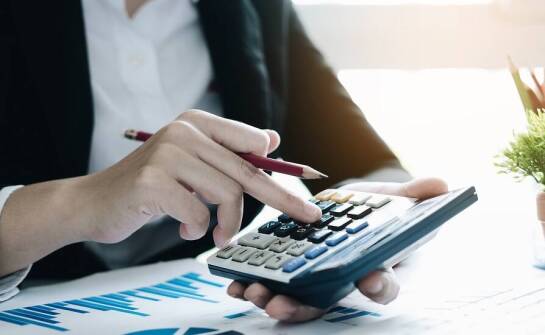 Jakie dodatkowe usługi oferuje biuro rachunkowe dla rozwijających się firm?