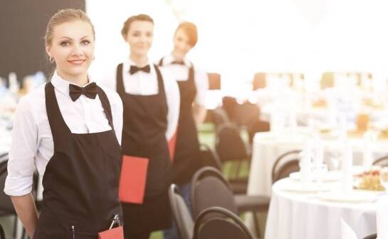 Agencja hostess: innowacyjne atrakcje na Twoje wydarzenie