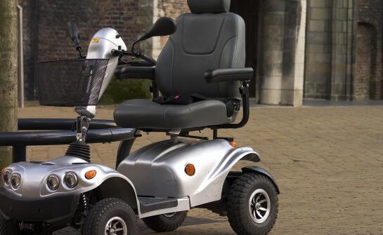 Jak wygląda serwis naprawy elektrycznych skuterów inwalidzkich?