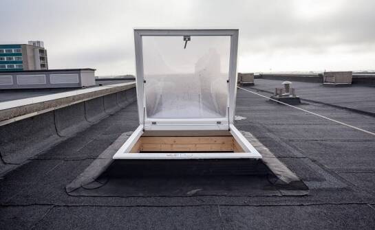 Zalety ocieplanych wyłazów dachowych w budynkach pasywnych