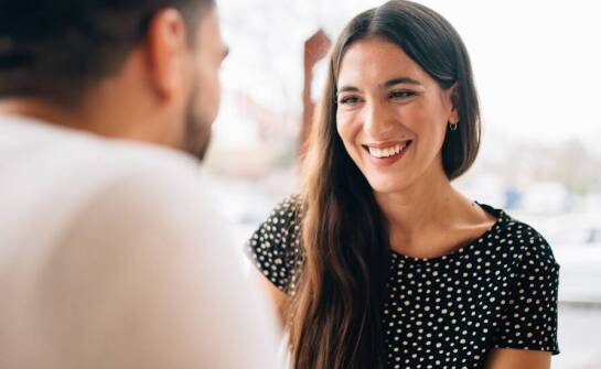 Strategie unikania błędów podczas prób zdobywania kobiet