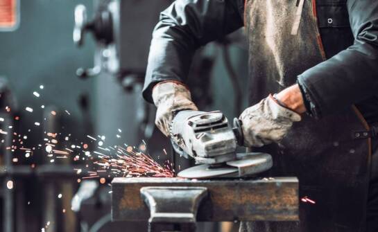 Wpływ obróbki metali na efektywność przemysłowej produkcji