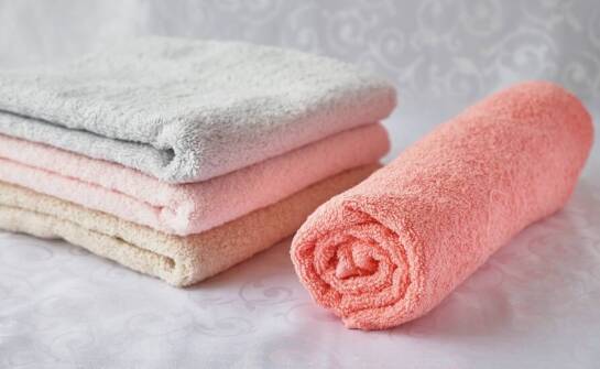 Zalety korzystania z lokalnie produkowanych ręczników – co mówią klienci?