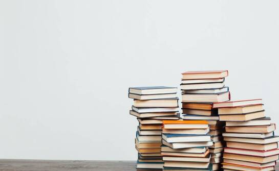 Dlaczego warto czytać książki Stanisława Jastrzębskiego? – przegląd najważniejszych pozycji.