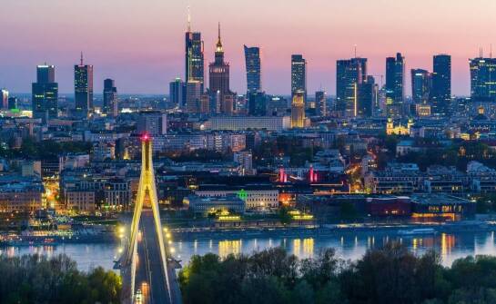 Dostawcze taksówki w Warszawie – innowacyjne rozwiązania logistyczne