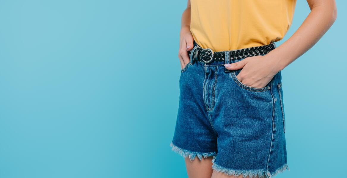 Czym wyróżniają się mom szorty spośród innych fasonów?