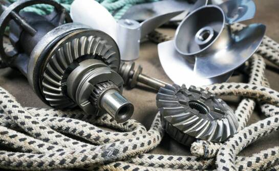 Zamienne części do ciągników – jak wybrać najlepsze dla swojego modelu?