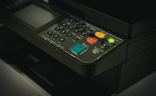 Wielofunkcyjne drukarki a bezpieczeństwo danych – jak zadbać o ochronę informacji?