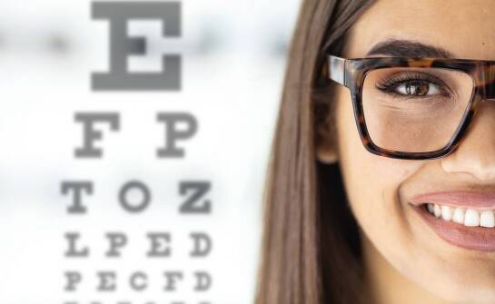 Dlaczego jakość tablicy Snellena do bliży ma znaczenie dla precyzyjnych wyników badań?