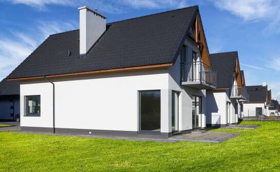 Zrelaksuj się w Ustce – najlepsze pensjonaty z basenem.