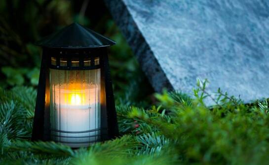 Jakie formy ceremonii pogrzebowych oferują zakłady pogrzebowe?