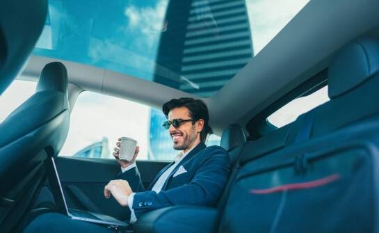 Wpływ wysokiej jakości wykonania Mercedesa Klasy V na satysfakcję klientów