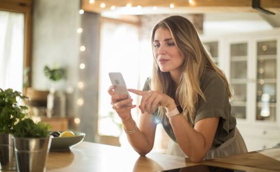 Jak wygląda proces realizacji drobnych zakupów z dowozem do domu?