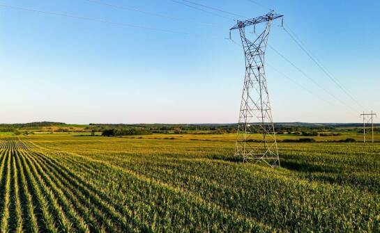 Kluczowe kroki prawne przy sporach dotyczących przesyłowej infrastruktury na terenach rolnych