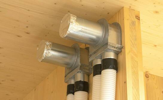 Jakie właściwości powinny mieć elastyczne izolowane przewody wentylacyjne w zastosowaniach komercyjnych?