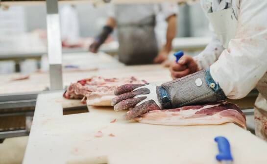 Rola producentów wieprzowych uszu w branży mięsnej