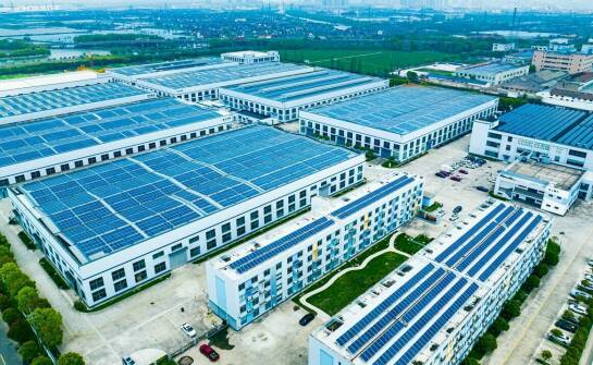 Korzyści dla przedsiębiorstw z inwestowania w odnawialne źródła energii