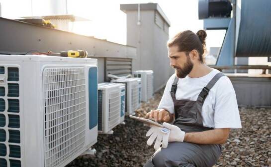 Rola technicznego doradztwa przy wyborze dachowych systemów wentylacji