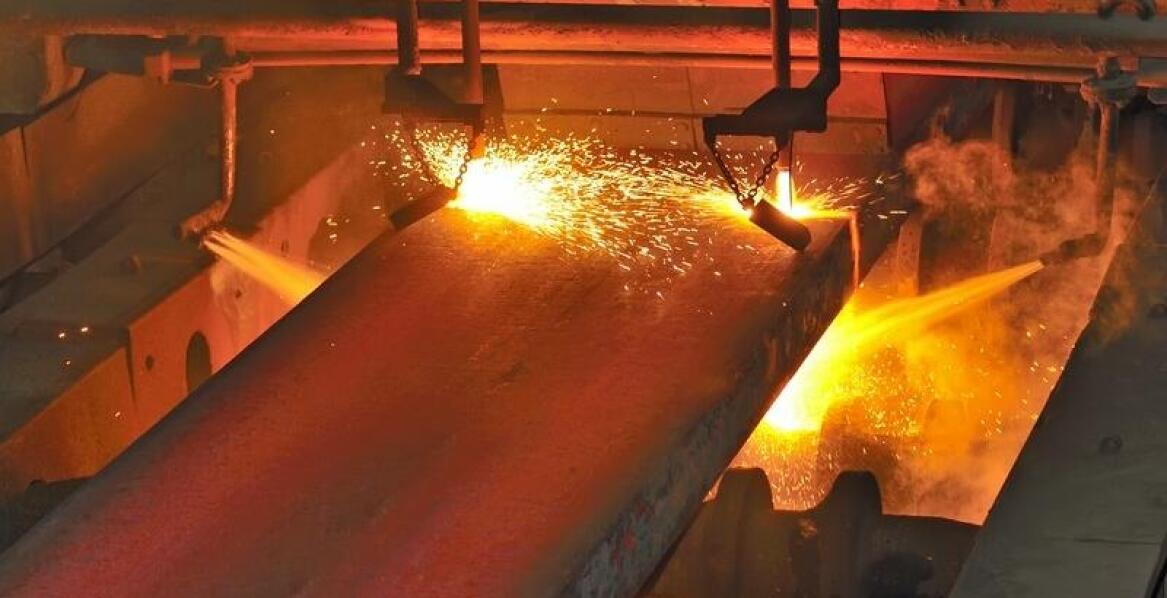 Wyzwania związane z prostowaniem grubych blach na walcach