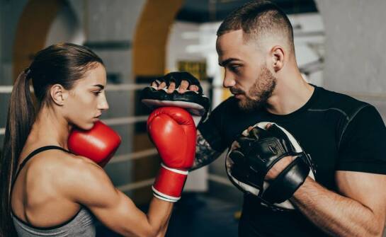 Wpływ nowoczesnych materiałów na trwałość bokserskich rękawic