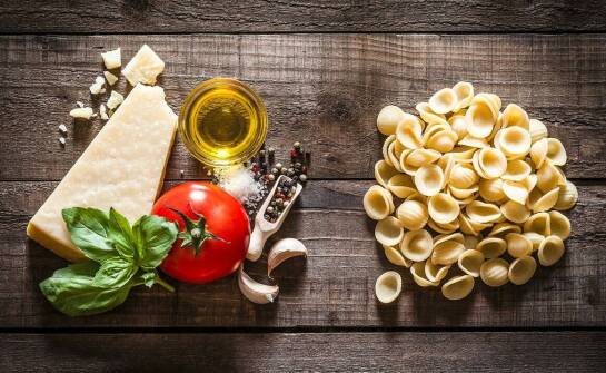 Kalabria dla smakoszy: kuchnia, którą musisz spróbować