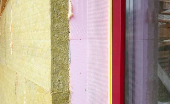 Właściwości PUR pianki w kontekście ochrony przed wilgocią