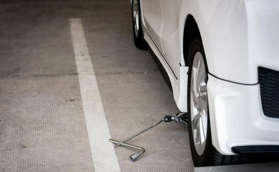 Jak zdalnie sterowane parkingowe blokady mogą zwiększyć wygodę zarządzania przestrzenią?