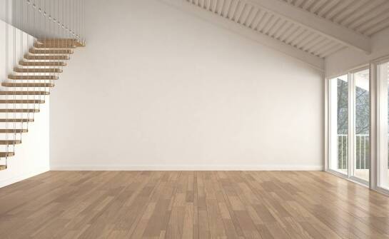 Drewniana antresola – trwałość i estetyka w jednym