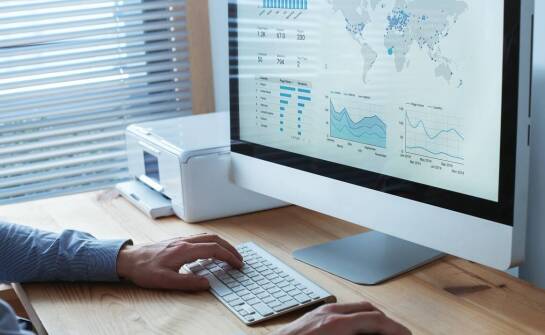 Jak dostosowanie szablonów publishera może poprawić efektywność operacyjną?