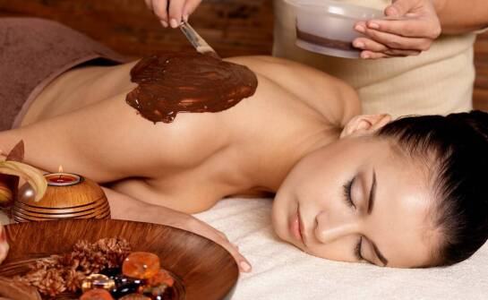 Dlaczego warto zdecydować się na masaż gorącą czekoladą w trakcie urlopu?