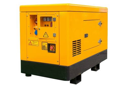 Jakie cechy wyróżniają 50 kW agregat prądotwórczy na tle innych modeli?