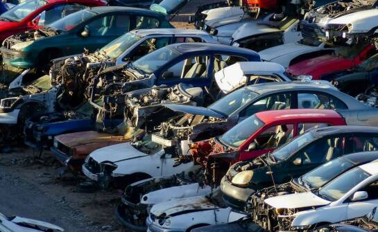 Korzyści ze sprzedaży części zamiennych pozyskiwanych z autokasacji.