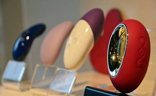 Przegląd dostępnych lubrykantów w sklepie z akcesoriami erotycznymi