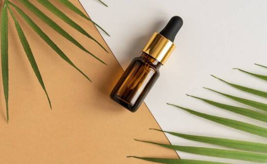 Olejowa witamina C a jej wpływ na poprawę kondycji włosów