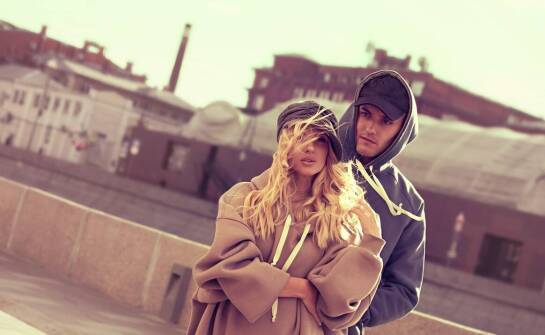 Sesje plenerowe w nietypowych miejscach - pomysły od fotografa