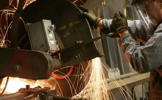 Jakie parametry indukcyjnego hartowania są najważniejsze dla bezpieczeństwa maszyn?