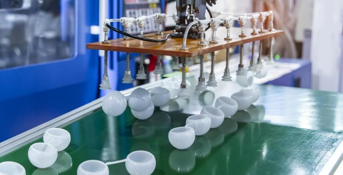 Jak zakład budowlanej ceramiki zapewnia wysoką jakość swoich ceramicznych produktów?