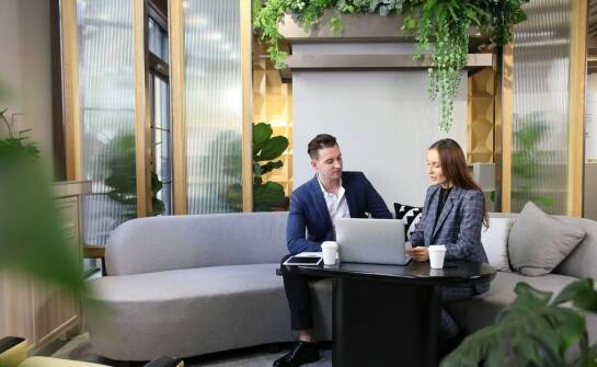 Jak programy członkowskie dla VIP-ów wpływają na sukces w poszukiwaniu partnera?