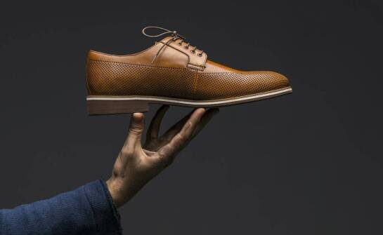 Wpływ designu na funkcjonalność eleganckich roboczych butów dla kobiet