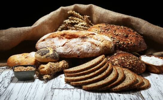 Cukiernia a oferta pieczywa – jakie rodzaje pieczywa są najpopularniejsze?