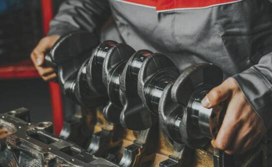 Szlifowanie wałów korbowych w kontekście wydłużania żywotności silnika