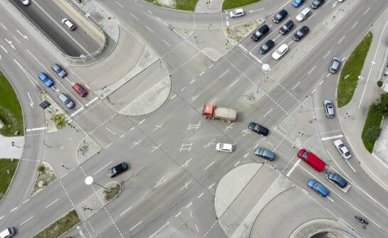 Jakie są najważniejsze zalety korzystania z usług transportu w Resku?
