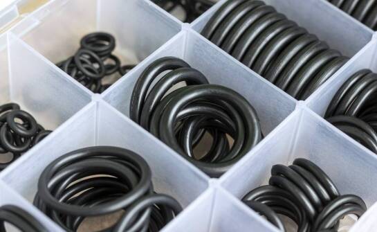Poradnik wyboru najlepszych sprężynujących podkładek dla Twojego projektu
