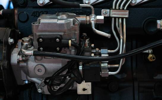 Jak budowa wtryskowej rzędowej pompy wspiera nowoczesne ekologiczne rozwiązania?