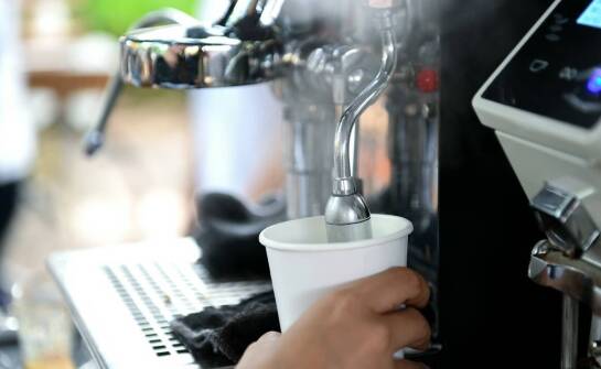 Dlaczego latte tea staje się coraz bardziej popularna wśród użytkowników automatów?