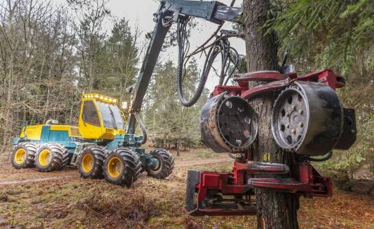 Wpływ technologii na rozwój i funkcjonalność leśnych wciągarek