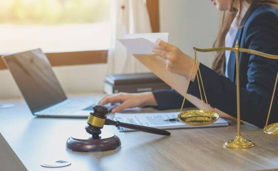 Prawne aspekty korzystania z wirtualnego biura w Polsce