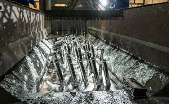 Galwaniczne cynkowanie a standardy jakości w przemyśle metalowym