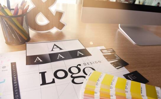 Jak logo może wspierać strategię marketingową dla firmy?