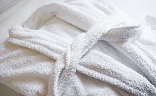 Jak wybrać idealny dziecięcy szlafrok z uszami?